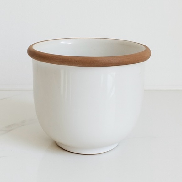 Terracotta Rim Stoneware Pot - Picture 1 of 12